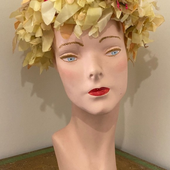 Meet your Posher, Posh - Picture 1 of 1